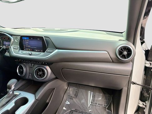 Used 2022 Chevrolet Blazer LT image 18