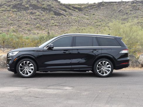 Used 2020 Lincoln Aviator Grand Touring w/ Equipment Group 302A AWD/4WD image 6