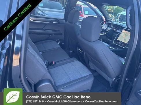 Certified 2025 GMC Acadia Elevation AWD/4WD image 30