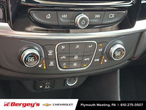 Certified 2022 Chevrolet Traverse RS AWD/4WD image 19