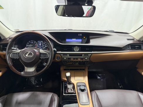 Used 2018 Lexus ES 350 ES 350 Sedan 4D image 14