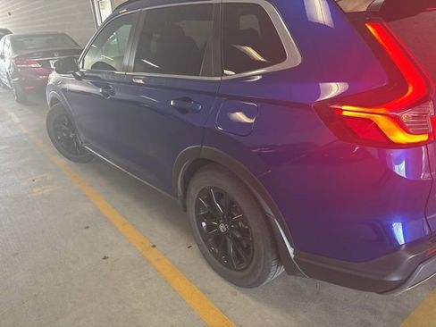 Used 2024 Honda CR-V Sport image 9