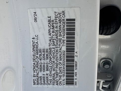 Used 2025 Acura Integra A-Spec FWD image 30