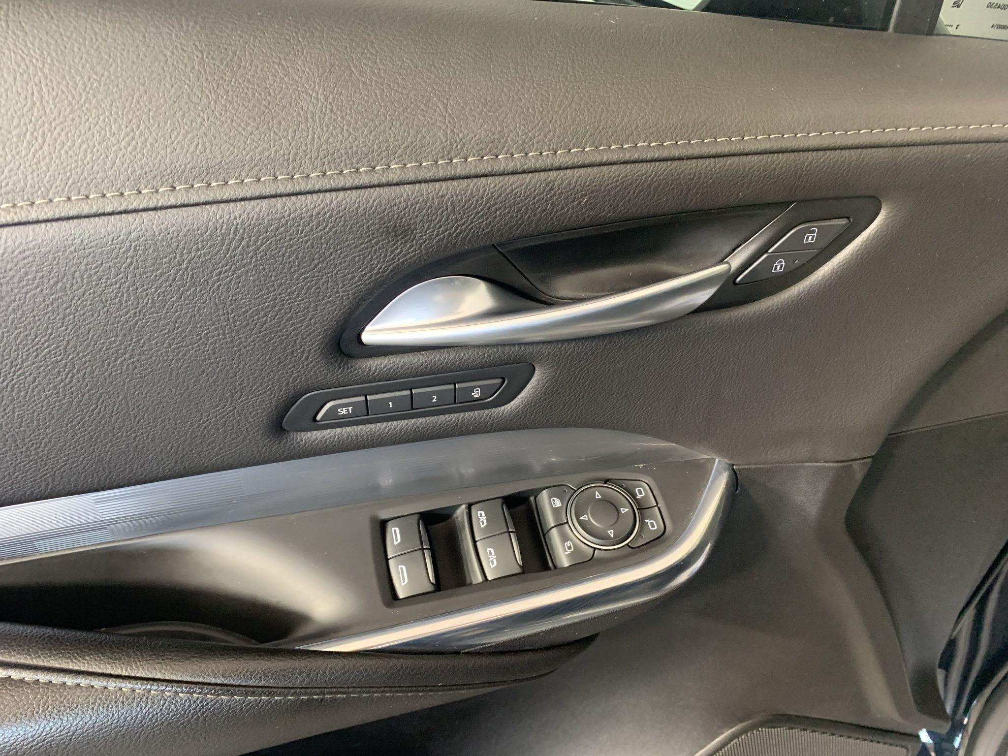 Used 2024 Cadillac XT4 Premium Luxury AWD/4WD image 14