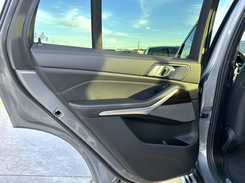 Used 2025 BMW X5 xDrive50e AWD/4WD image 20