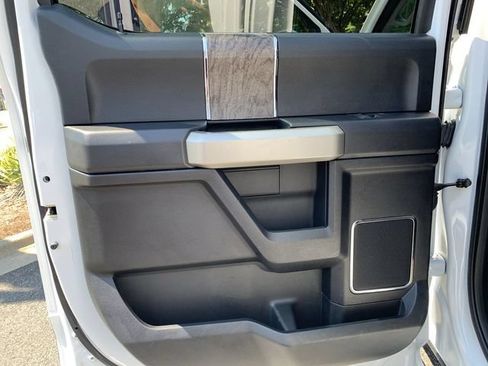 Used 2017 Ford F350 Lariat w/ Lariat Ultimate Package AWD/4WD image 15