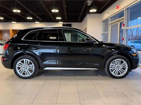 Used 2019 Audi Q5 2.0T Premium Plus image 17