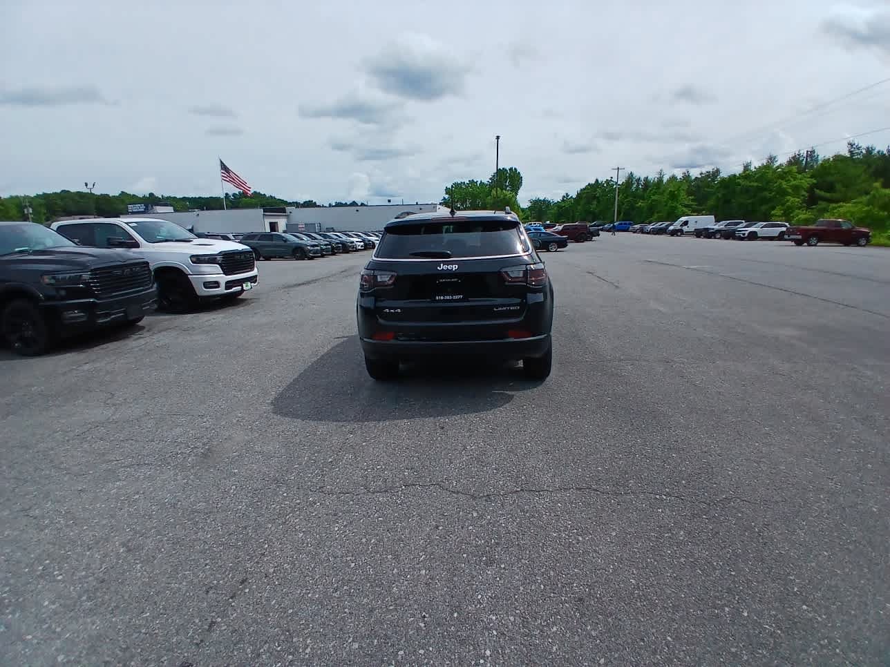 New 2025 Jeep Compass Limited w/ Elite Group AWD/4WD image 5
