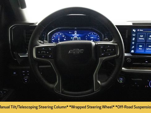 Certified 2025 Chevrolet Silverado 1500 RST image 31