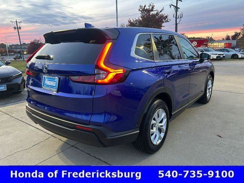 Certified 2025 Honda CR-V LX image 6