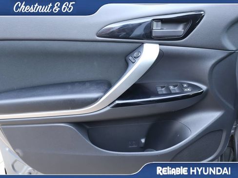 Used 2019 Mitsubishi Eclipse Cross AWD image 20