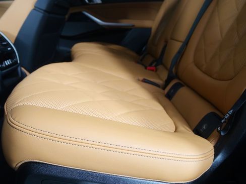 New 2027 BMW X7 xDrive40i AWD/4WD image 14