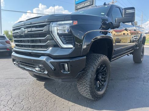 New 2025 Chevrolet Silverado 2500 High Country w/ High Country Premium Package AWD/4WD image 1