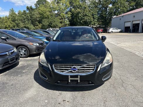 Used 2011 Volvo S60 T6 image 8