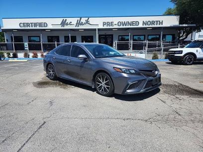 Used 2022 Toyota Camry SE w/ Convenience Package