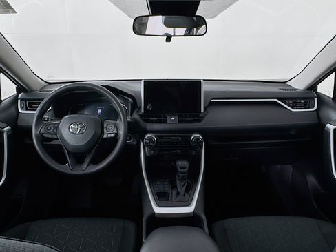 Certified 2025 Toyota RAV4 XLE AWD/4WD image 23