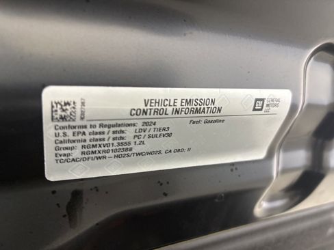 Used 2024 Chevrolet Trax LT image 35