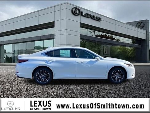 New 2025 Lexus ES 350 w/ Premium Package image 3