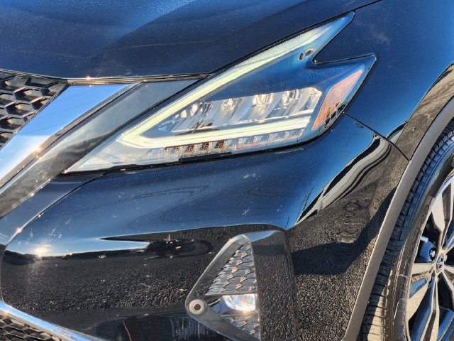 Used 2024 Nissan Murano SV AWD/4WD image 9