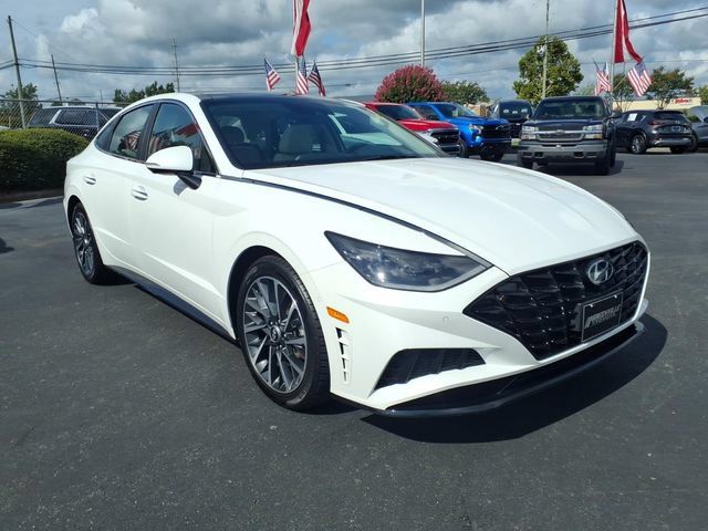 Used 2022 Hyundai Sonata Limited FWD image 1