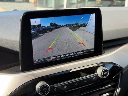 Used 2020 Ford Escape SE FWD image 24
