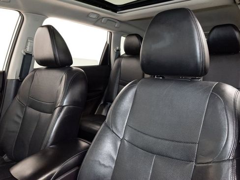 Used 2014 Nissan Rogue SL w/ SL Premium Package AWD/4WD image 12