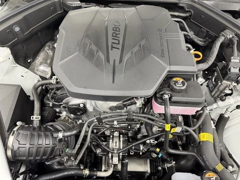 New 2026 Genesis G70 2.5T Prestige image 9