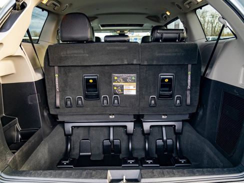 Used 2020 Toyota Sienna SE AWD/4WD image 25