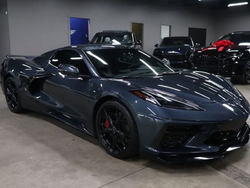 Used 2021 Chevrolet Corvette Stingray Premium Conv w/ Z51 Performance Package image 12