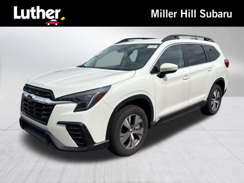 Used 2025 Subaru Ascent Premium AWD/4WD image 1