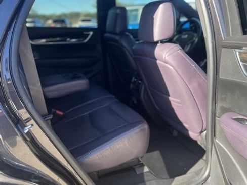 Used 2017 Cadillac XT5 Premium Luxury w/ Driver Assist Package image 25