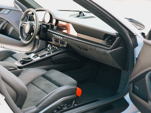 Used 2024 Porsche 911 Carrera 4 GTS w/ Premium Package image 31