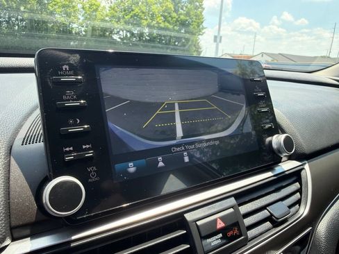 Certified 2022 Honda Accord LX image 28