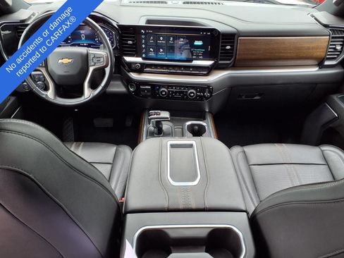 Used 2022 Chevrolet Silverado 1500 High Country w/ High Country Premium Package AWD/4WD image 12