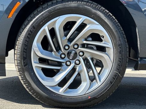 New 2026 Lincoln Navigator L Reserve AWD/4WD image 26