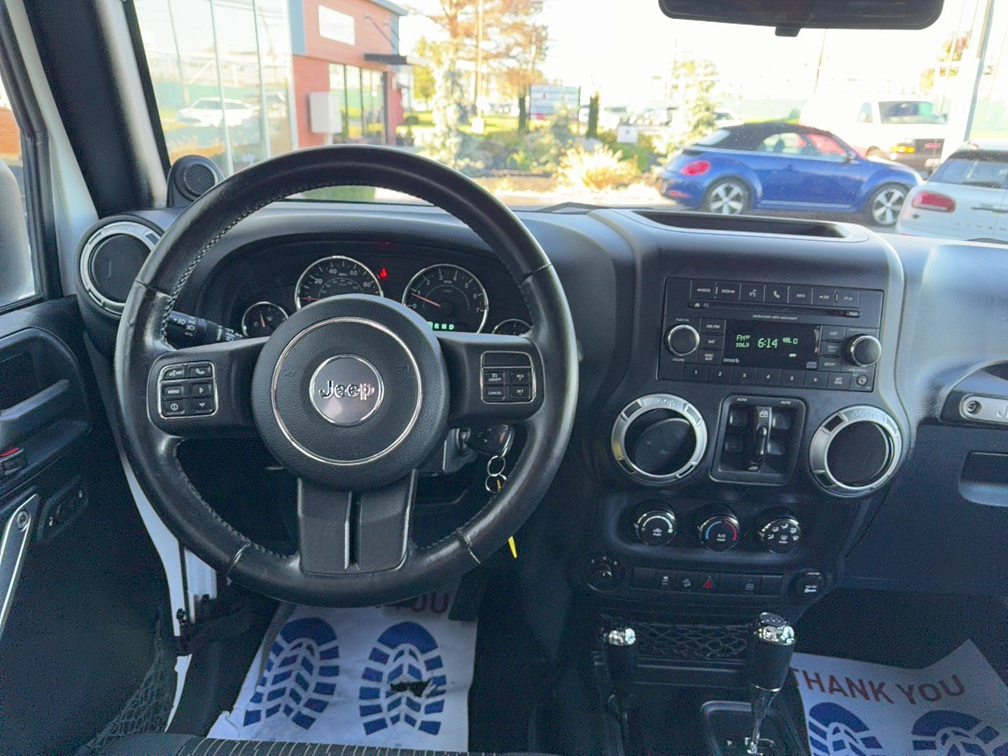 Used 2012 Jeep Wrangler Unlimited Sahara w/ Connectivity Group AWD/4WD image 7