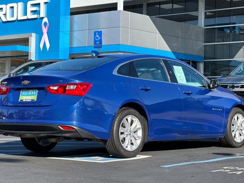 Certified 2023 Chevrolet Malibu LT image 3