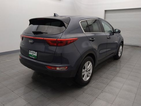 Used 2017 Kia Sportage LX w/ Option Group 012 image 9
