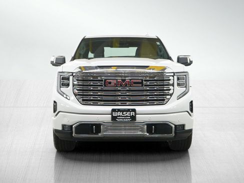 Used 2022 GMC Sierra 1500 Denali w/ Technology Package AWD/4WD image 8