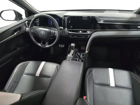 Certified 2025 Toyota Camry SE image 22