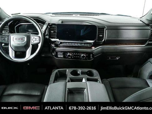 Used 2025 GMC Sierra 1500 SLT AWD/4WD image 19