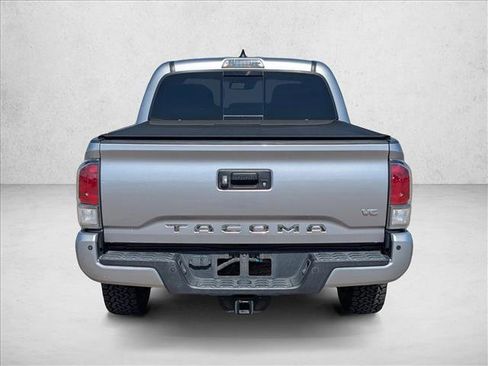 Used 2021 Toyota Tacoma TRD Off-Road w/ Technology Package image 6