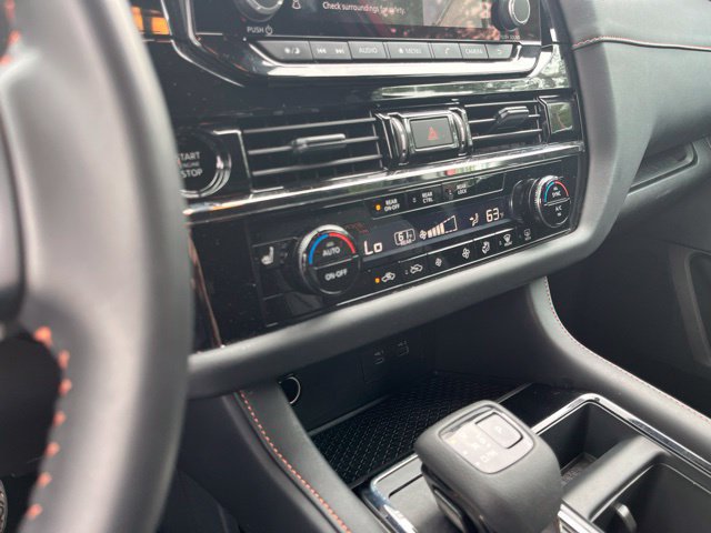Used 2025 Nissan Pathfinder Rock Creek AWD/4WD image 25