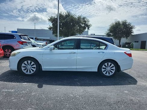 Used 2015 Honda Accord EX image 6