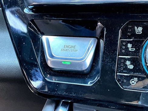 Used 2024 GMC Sierra 1500 Denali AWD/4WD image 27