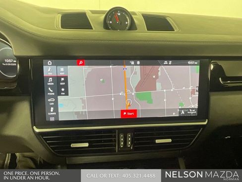 Used 2019 Porsche Cayenne AWD/4WD image 34