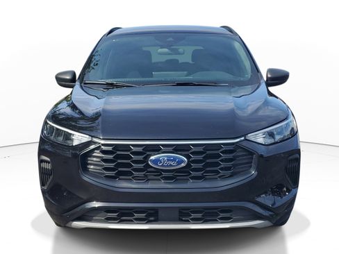 Used 2024 Ford Escape ST-Line w/ Tech Pack #1 FWD image 2