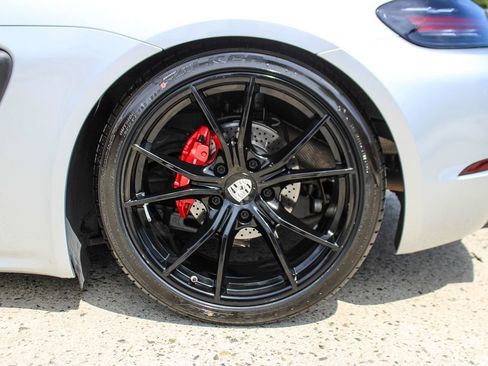 Used 2018 Porsche 718 Cayman S RWD image 18