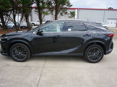 Used 2025 Lexus RX 350 Premium w/ Convenience Package FWD image 21