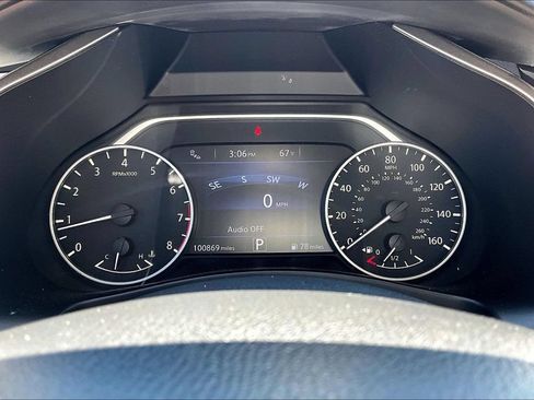Used 2015 Nissan Murano S AWD/4WD image 13